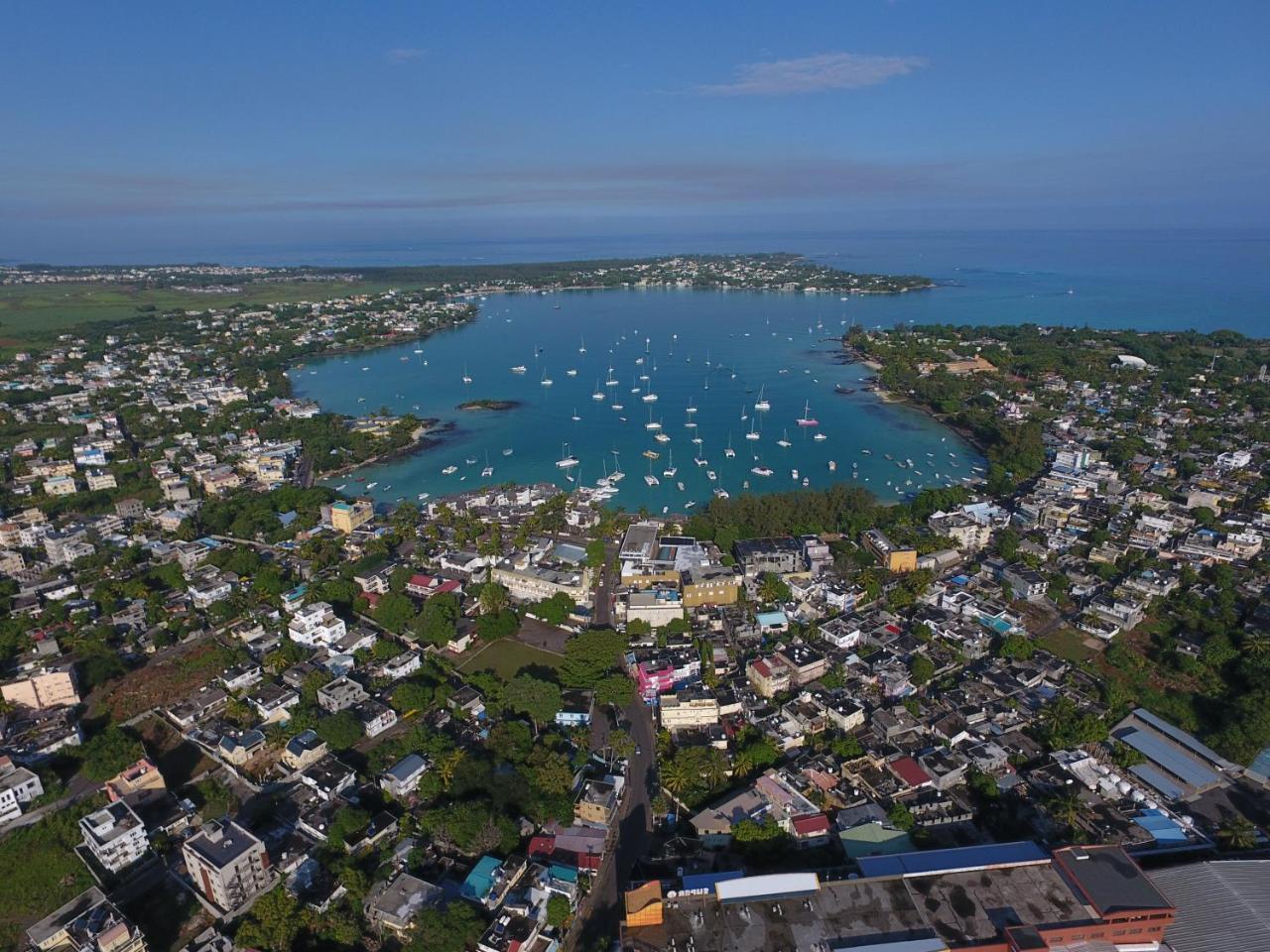 Sea & City View Luxury Apartment Port Louis Kültér fotó